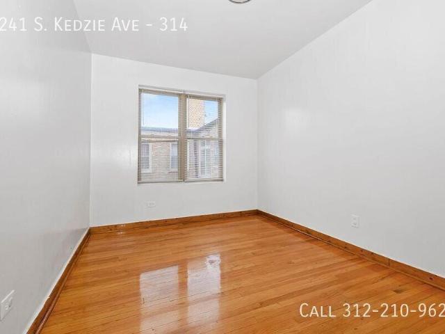 1 bedroom, Chicago IL 60629 105967875