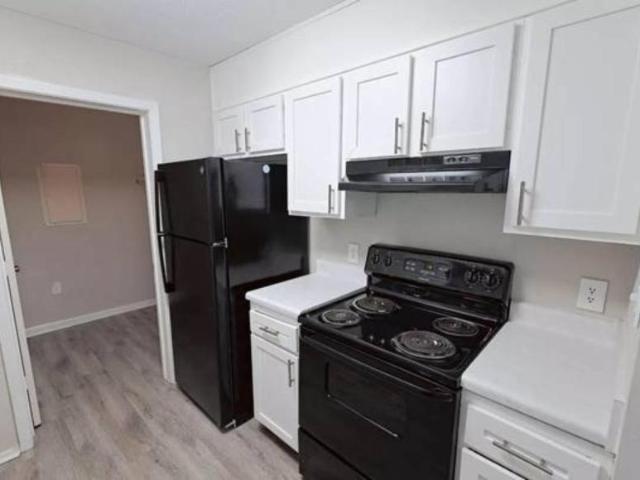 1 bedroom, Chicago IL 60630 106115445