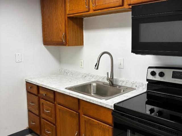1 bedroom, Cincinnati OH 45245 105182800