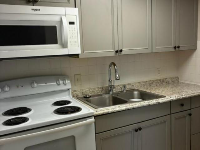 1 bedroom, Cincinnati OH 45245 106113034