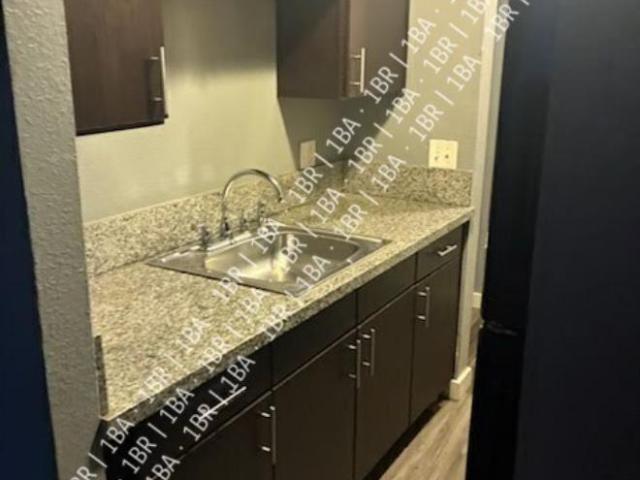 1 bedroom, Cincinnati OH 45223 106164349