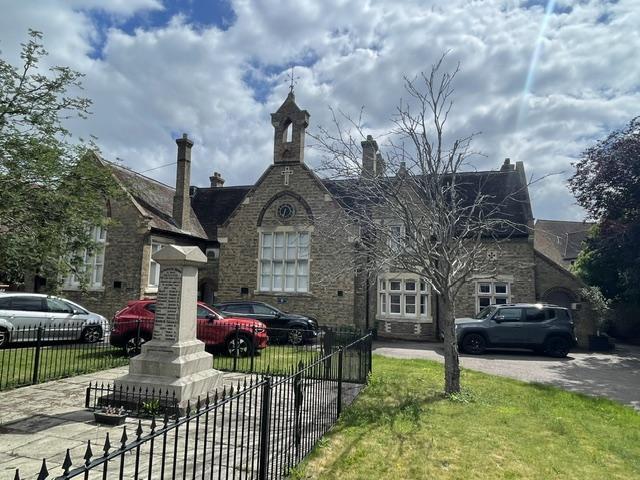 1 bedroom cluster house to rent