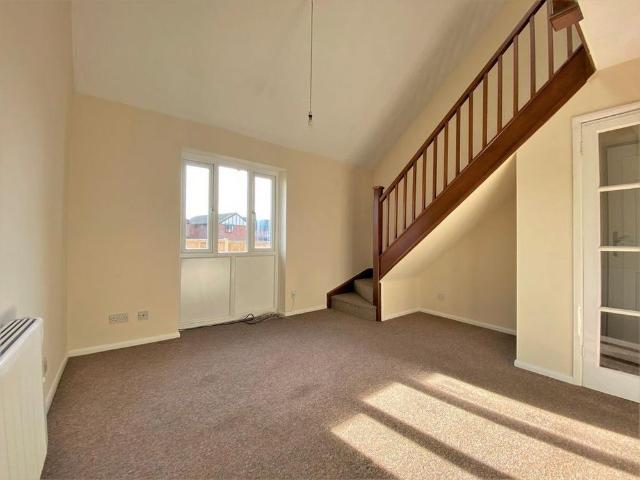 1 bedroom cluster house to rent