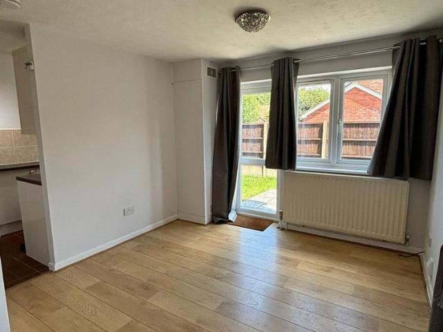 1 bedroom cluster house to rent