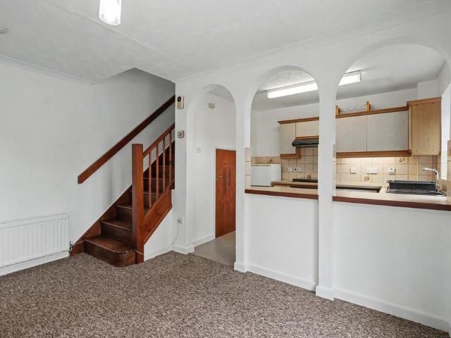 1 bedroom cluster house to rent