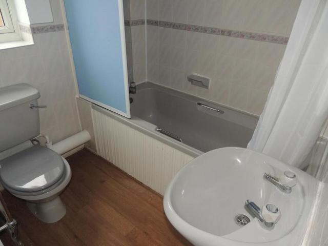 1 bedroom cluster house to rent