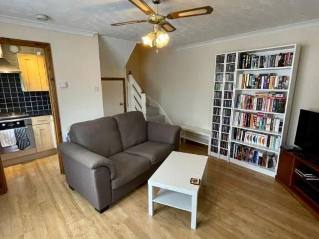 1 bedroom cluster house to rent