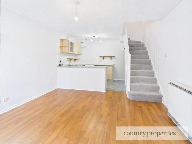 1 bedroom cluster house to rent