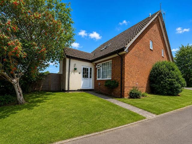 1 bedroom cluster house for sale