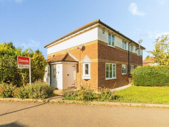 1 bedroom cluster house for sale
