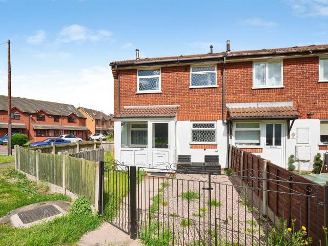 1 bedroom cluster house for sale