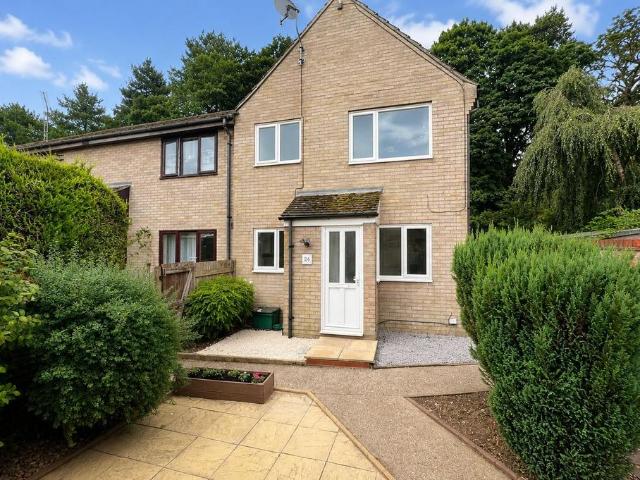 1 bedroom cluster house for sale