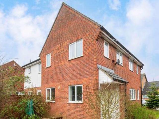 1 Bedroom Cluster House For Sale In Highwoods, Colchester