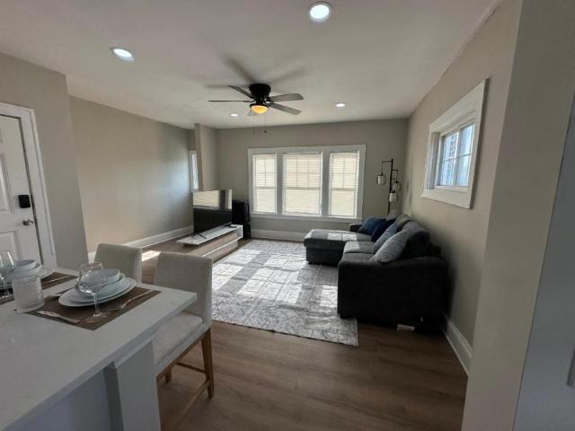 1 bedroom, Cleveland OH 44106 LS105375348