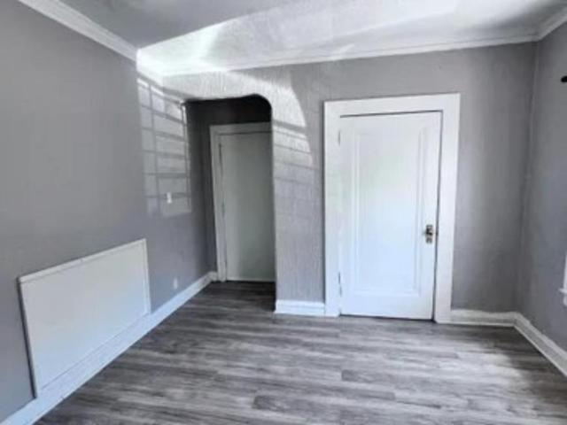 1 bedroom, Cleveland OH 44108 106218876