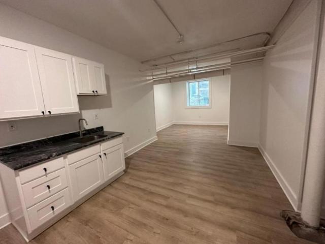1 bedroom, Cleveland Heights OH 44118 105730715