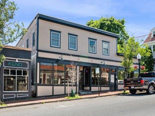 1 bedroom, Amesbury MA 01913 105439897