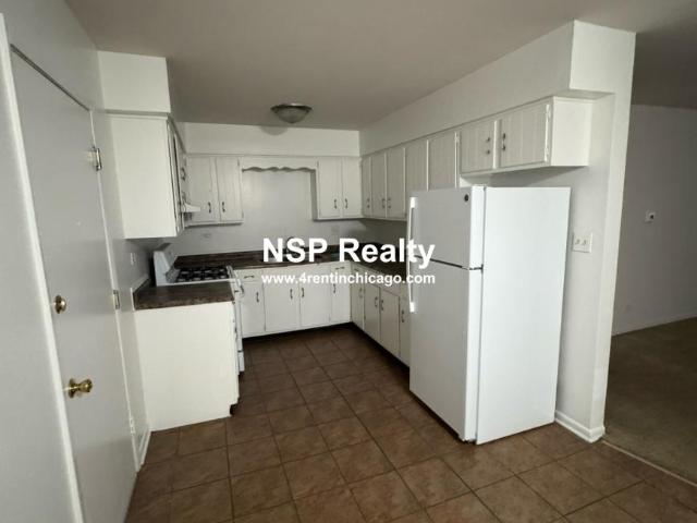 1 bedroom, Addison IL 60101 105608565
