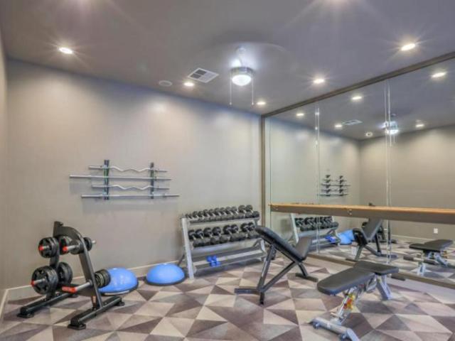 1 bedroom, Albuquerque NM 87111 105774141
