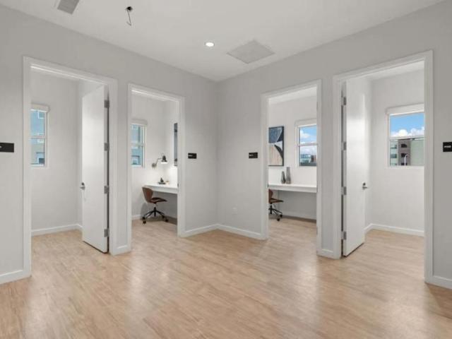 1 bedroom, Albuquerque NM 87113 104816592