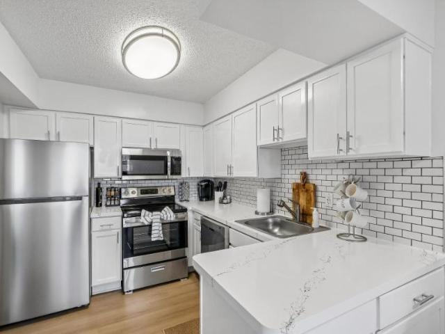 1 bedroom, Alexandria VA 22302 105298209