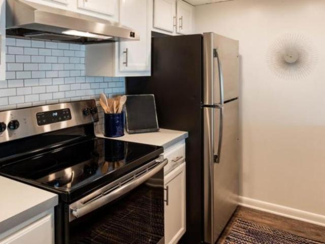 1 bedroom, Alexandria VA 22304 104836776