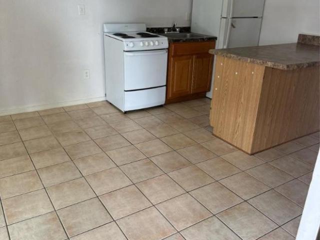 1 bedroom, Apache Junction AZ 85120 LS103675739