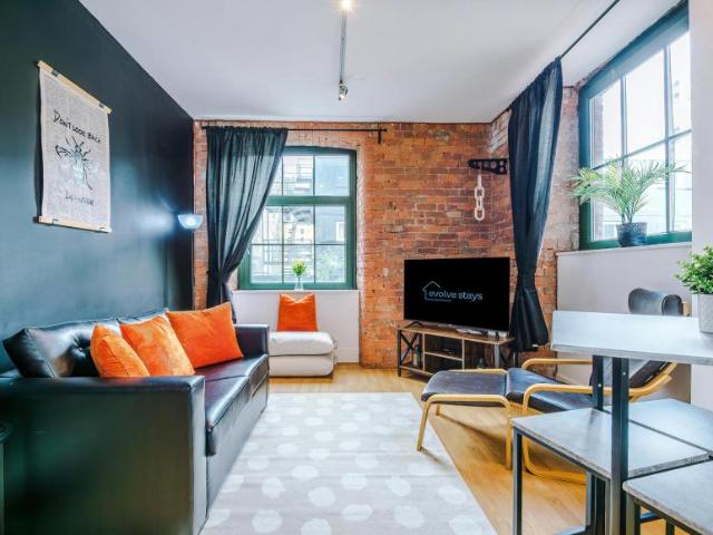 1 Bedroom Apartment Manchester Manchester 89446608