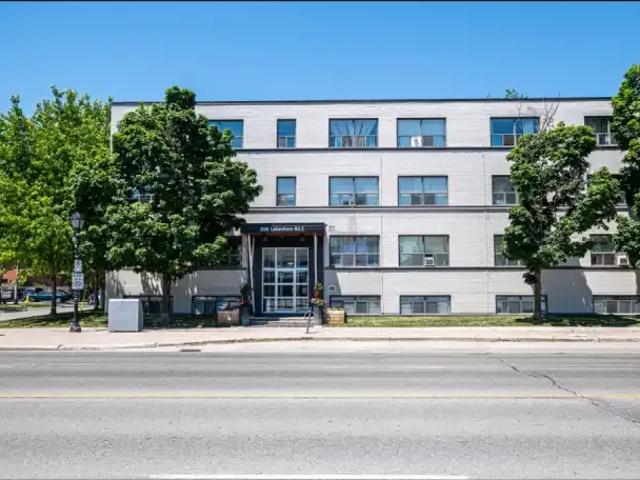 1 Bedroom Apartment Mississauga ON 105280967