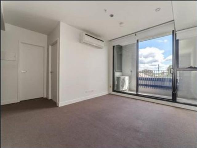 1 Bedroom Apartment Mitcham Village