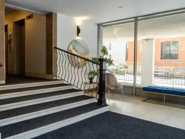 1 Bedroom Apartment Montreal QC 104840840