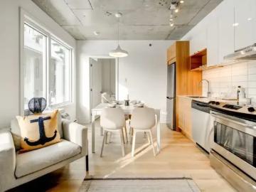 1 Bedroom Apartment Montreal QC 96686254