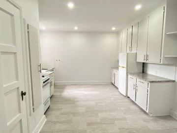 Apartment for rent in T, Brossard