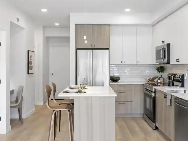 1 Bedroom Apartment Nanaimo BC 104401038
