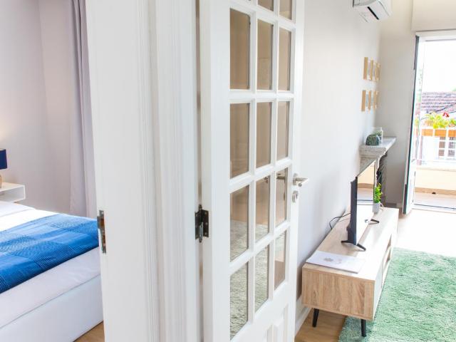 1 Bedroom apartment near Arco da Porta Nova
