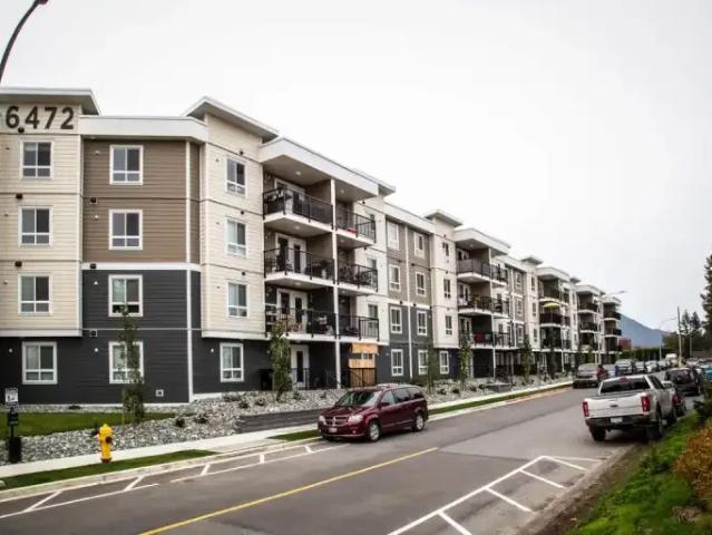 1 Bedroom Apartment North Cowichan BC 102242603