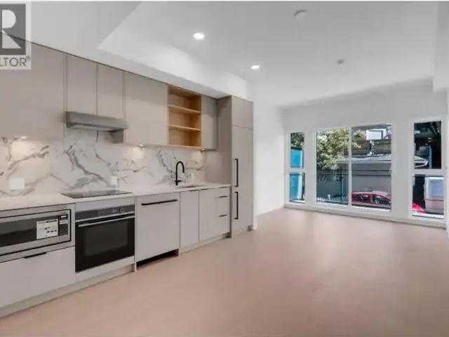 1 Bedroom Apartment North Vancouver BC 105151071