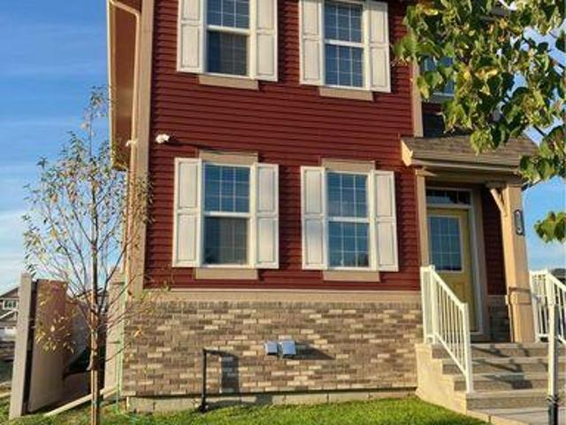 1 Bedroom Apartment Northwest AB 105247994