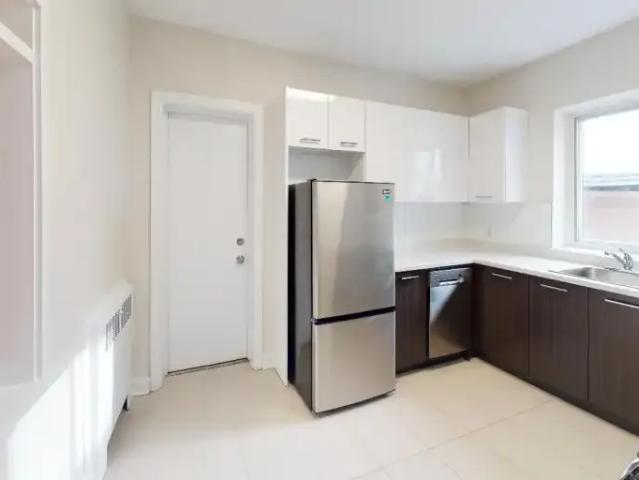 1 Bedroom Apartment Ottawa ON 103878191
