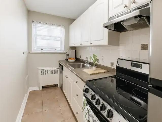 1 Bedroom Apartment Ottawa ON 103879231