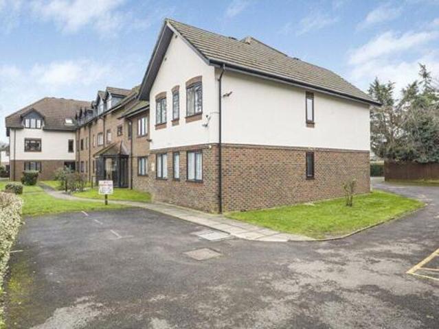 1 Bedroom Apartment Orpington Greater London 100953570