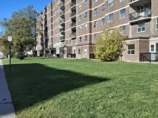 1 Bedroom Apartment Oshawa ON 99718652