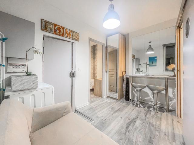 1 Bedroom Apartment at Rue Saint Denis 230