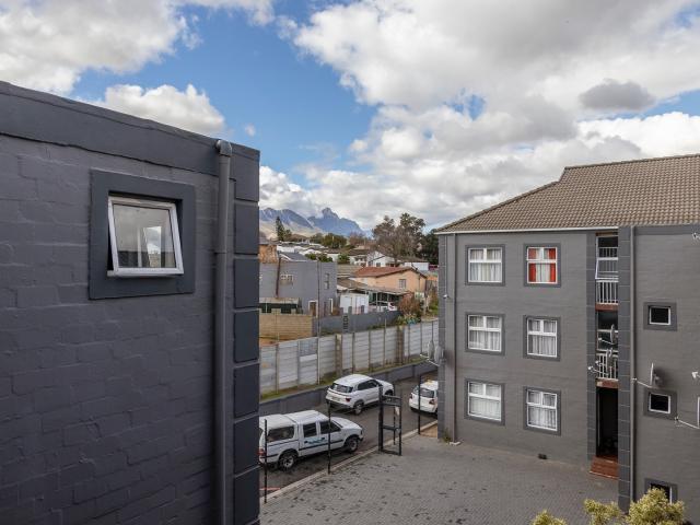 1 Bedroom Apartment Available 1 December 2026