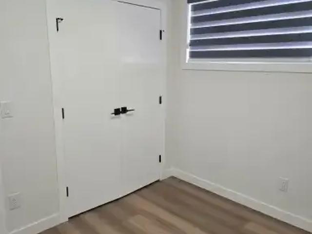 1 Bedroom Apartment Airdrie AB 105378214