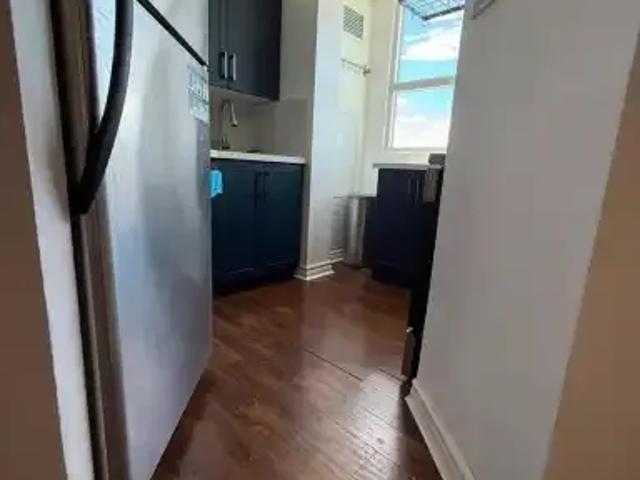 1 Bedroom Apartment Ajax ON 105526205