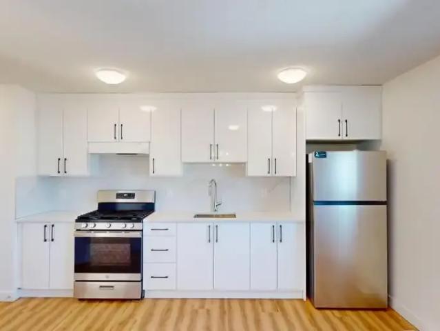 1 Bedroom Apartment Beaumont AB 102846552