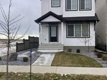 1 Bedroom Apartment Beaumont AB 102846769
