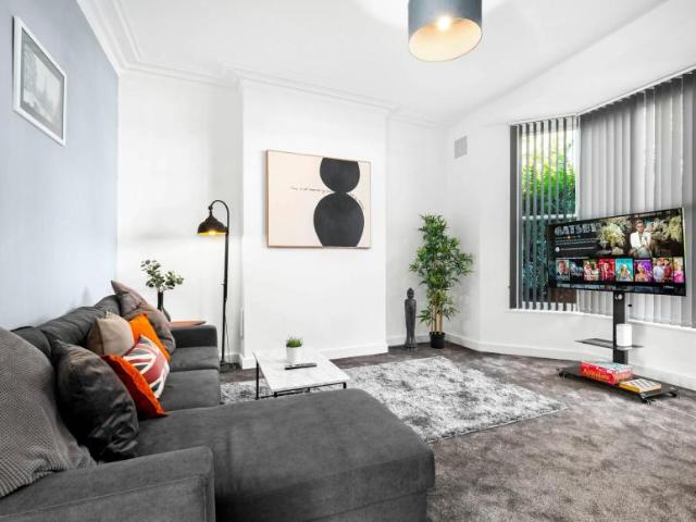 1 Bedroom Apartment Birmingham Birmingham 103580060