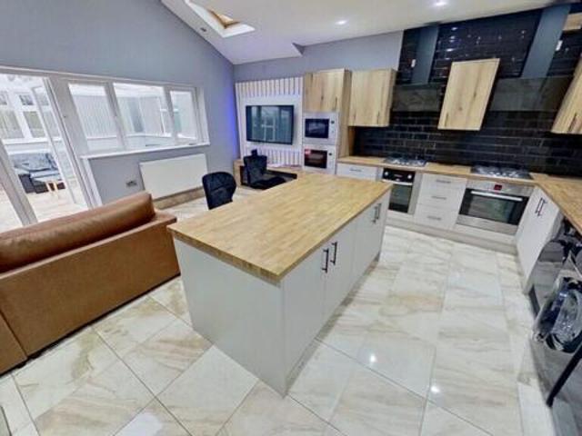 1 Bedroom Apartment Birmingham West Midlands 103485641